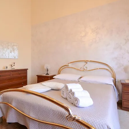 Apartamento Lovely In With Wifi Suni